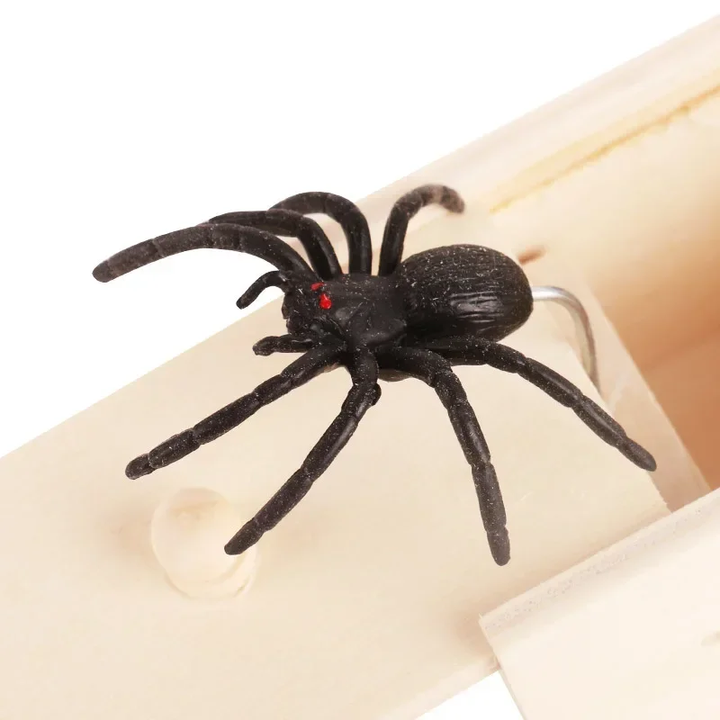 Trick Spider Funny Scare Box W - Party Games Best ulasan dan harga
